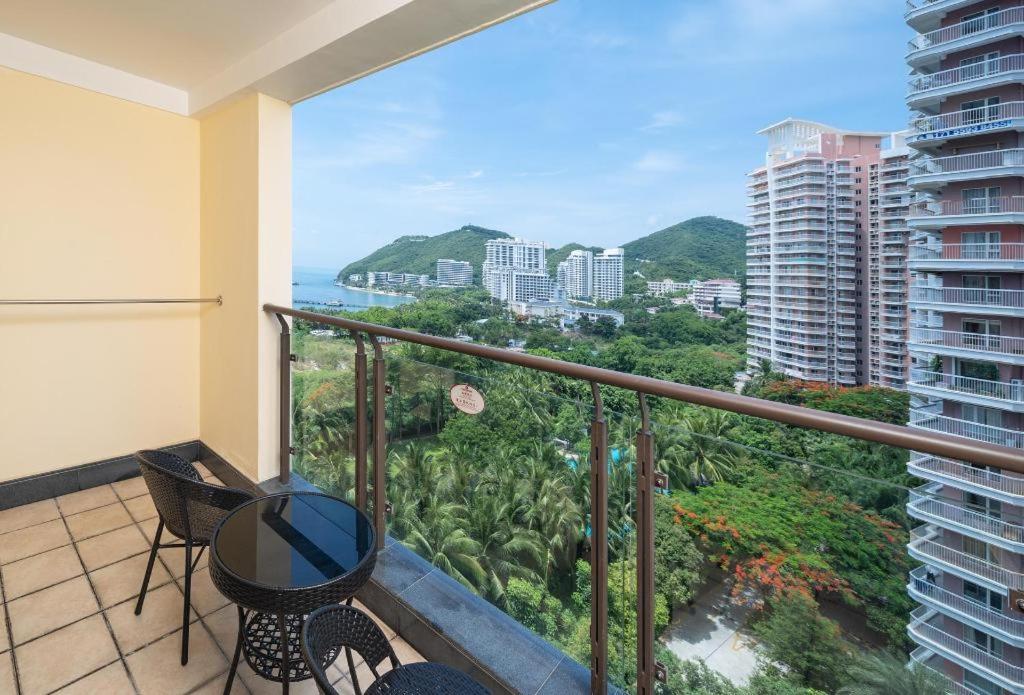 Sanya Shanghai Huating Boutique Resort Hotel Екстер'єр фото