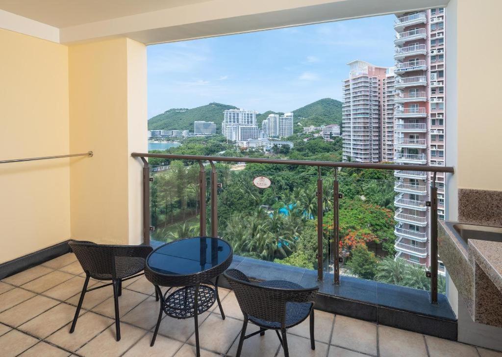 Sanya Shanghai Huating Boutique Resort Hotel Екстер'єр фото